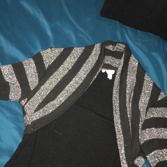 Shirt - Picture 2 of 2